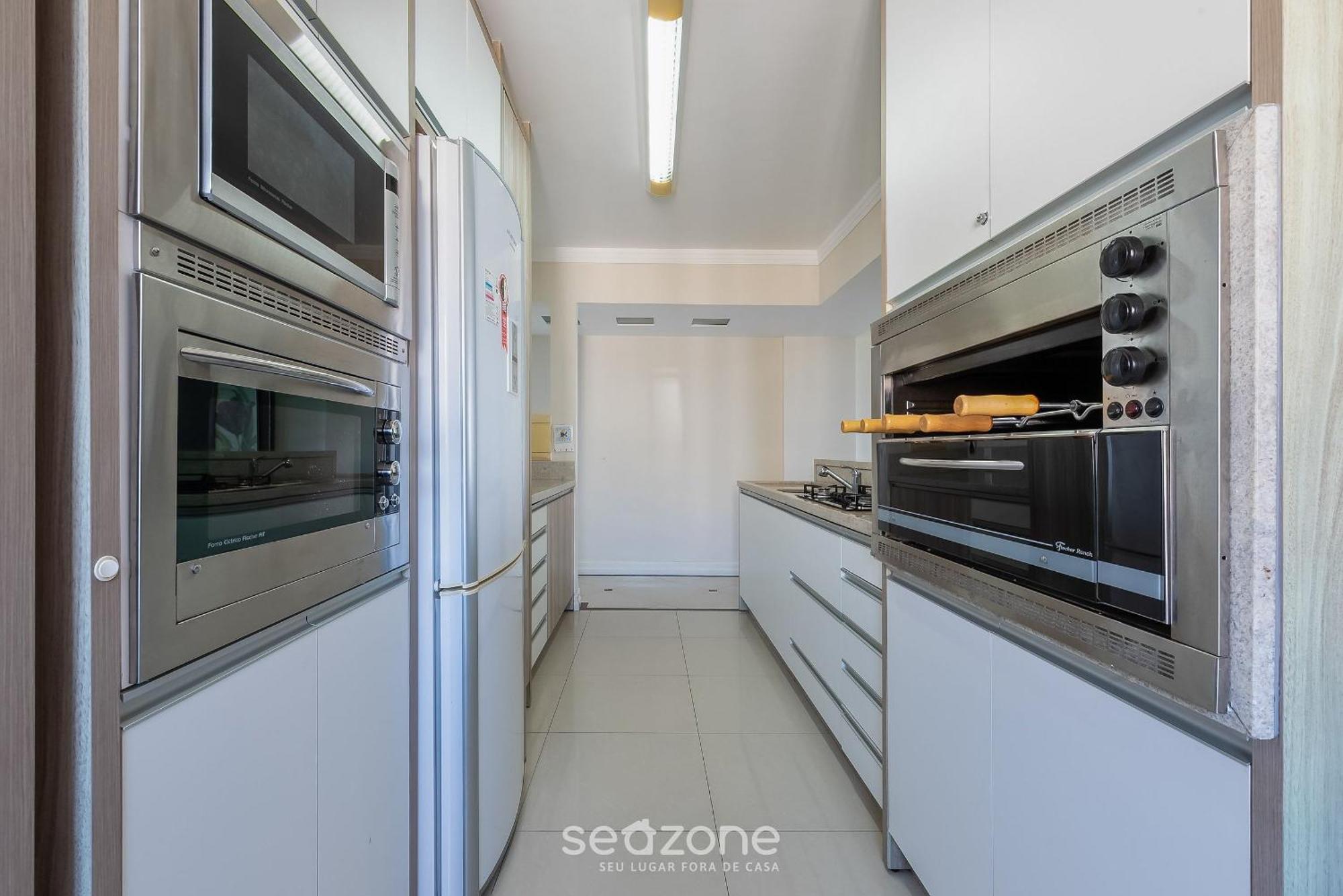 Apto Aconchegante 3q Com Varanda Vista Mar Cet1702